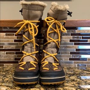 Sorel Glacy tall boots, size 7.